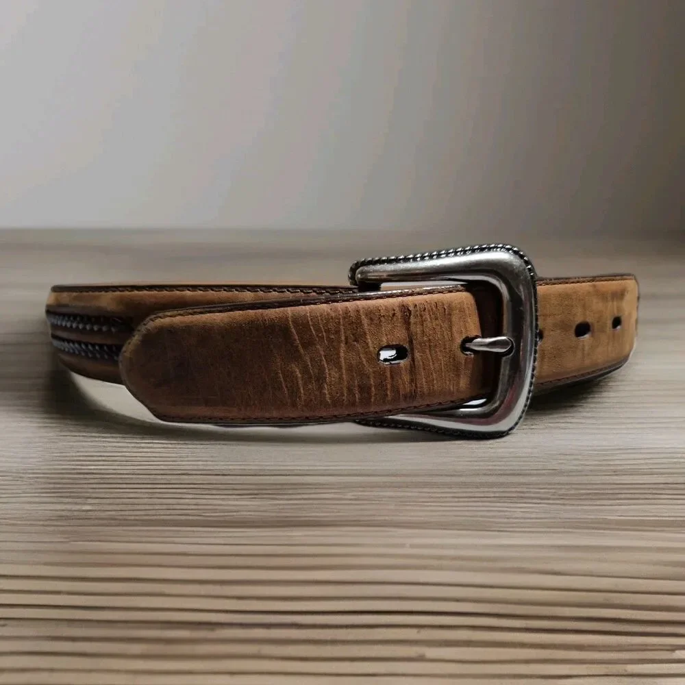 Nocona mens embossed